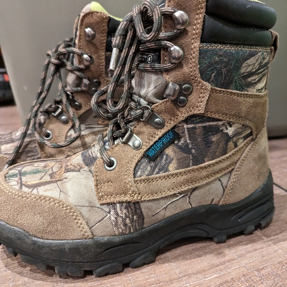 Pack boots - Picture 3 of 3